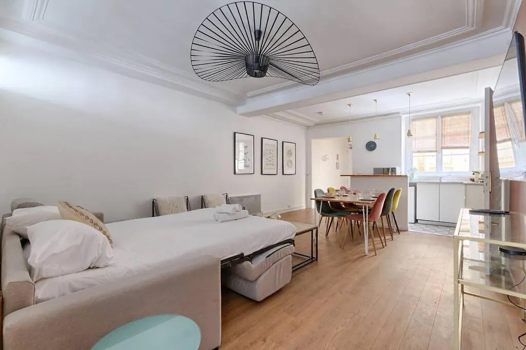 Louvre Montorgueuil Historical Center 3br-8p Apartment *